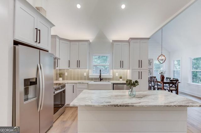 374 Academy Woods Drive, Jefferson, GA 30549