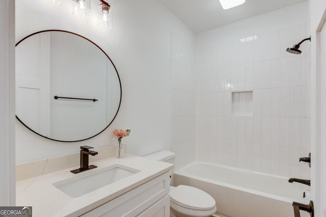 374 Academy Woods Drive, Jefferson, GA 30549