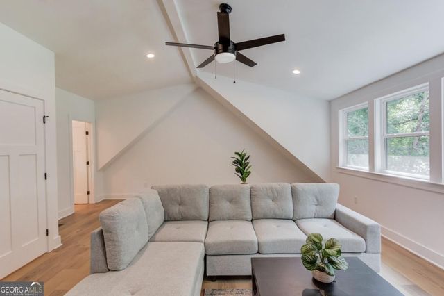 374 Academy Woods Drive, Jefferson, GA 30549