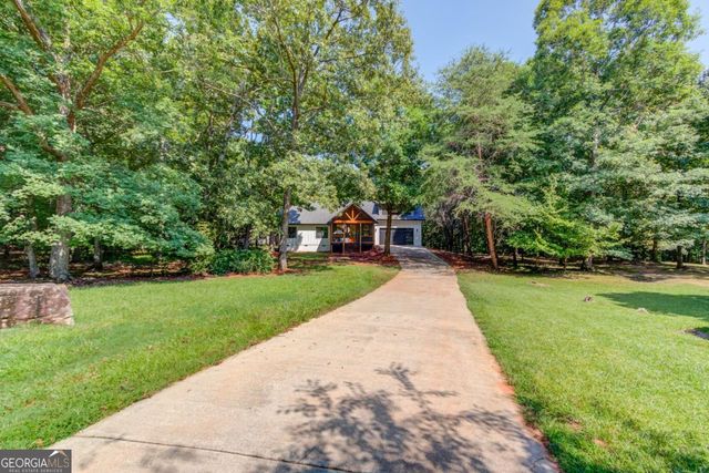 374 Academy Woods Drive, Jefferson, GA 30549