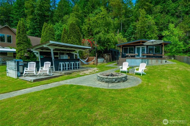 38717 Orville Road E, Eatonville, WA 98328