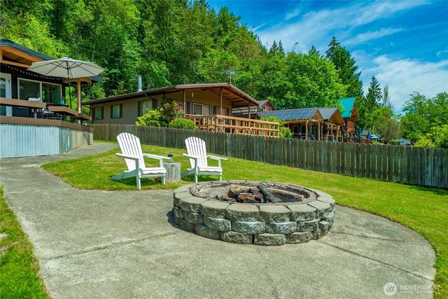 38717 Orville Road E, Eatonville, WA 98328