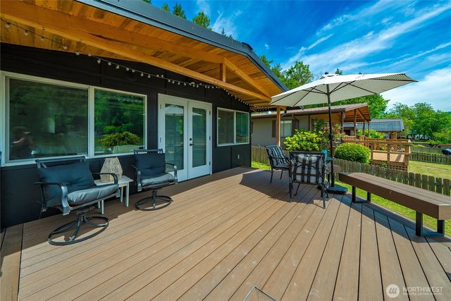 38717 Orville Road E, Eatonville, WA 98328