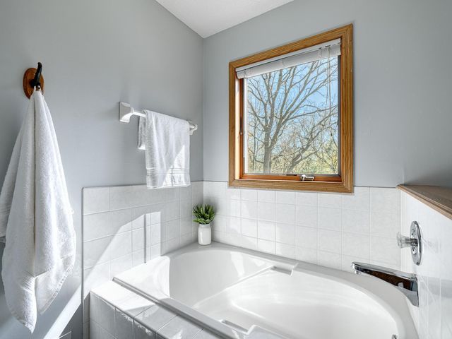 14259 Uplander Street NW, Andover, MN 55304