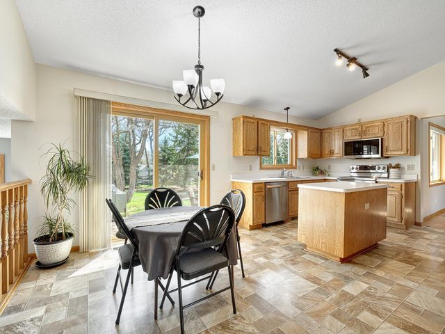 14259 Uplander Street NW, Andover, MN 55304