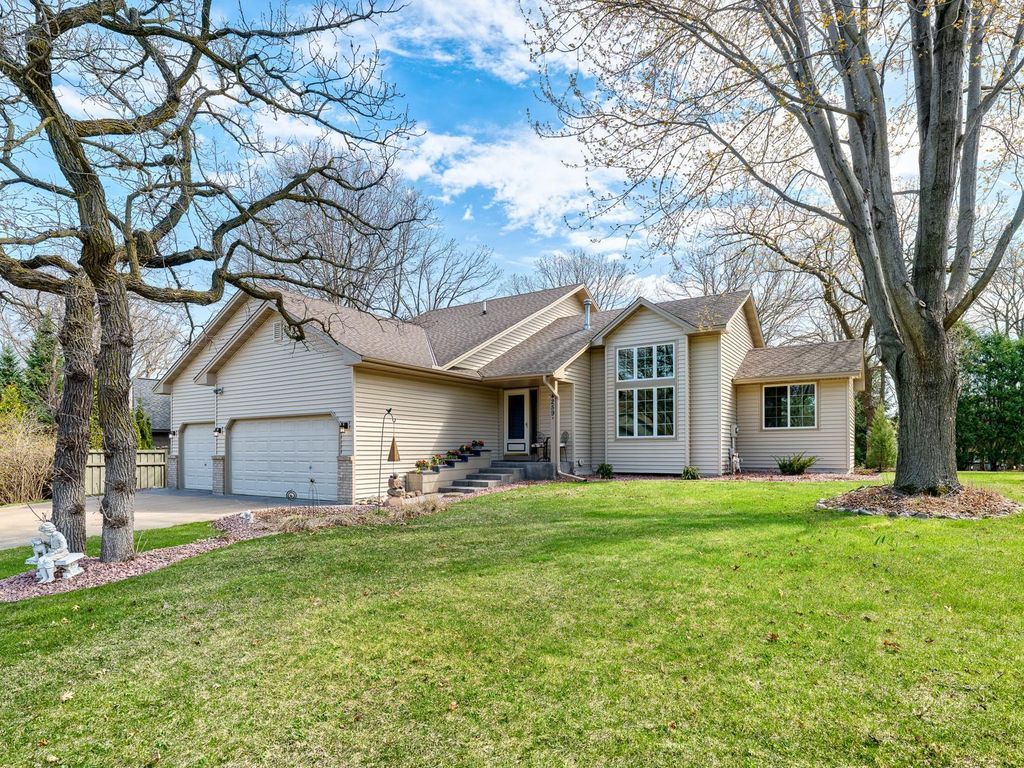 14259 Uplander Street NW, Andover, MN 55304
