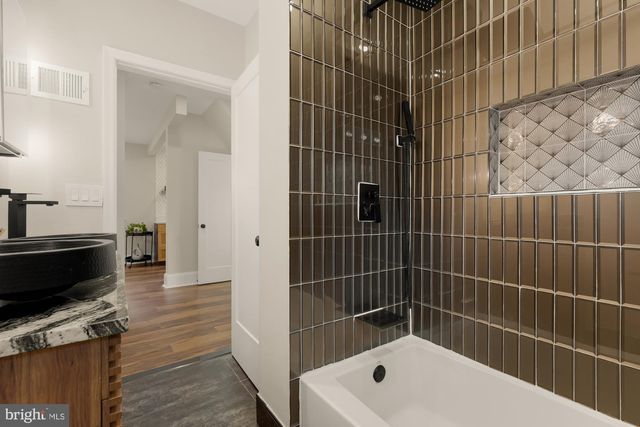 3517 SOUTH DAKOTA AVE NE, Washington, DC 20018