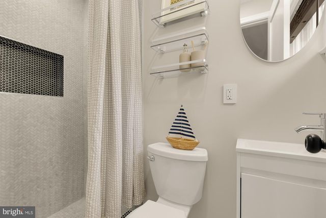 3517 SOUTH DAKOTA AVE NE, Washington, DC 20018
