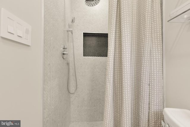 3517 SOUTH DAKOTA AVE NE, Washington, DC 20018