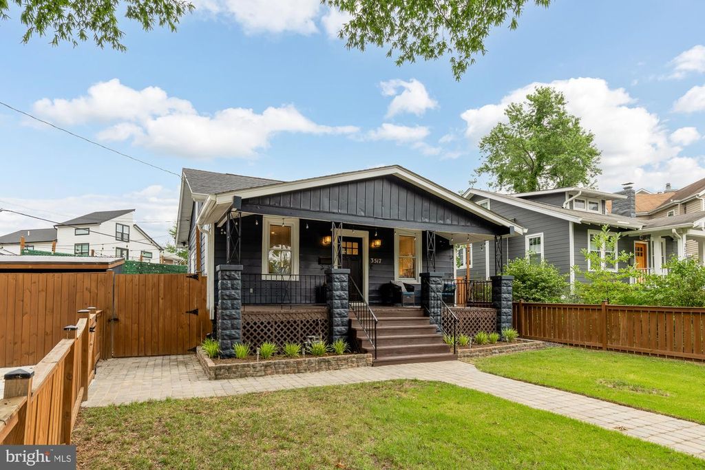 3517 SOUTH DAKOTA AVE NE, Washington, DC 20018
