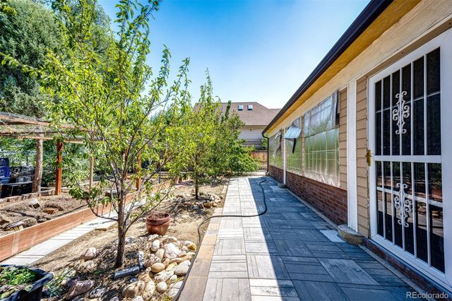 6799 W 52nd Avenue, Arvada, CO 80002
