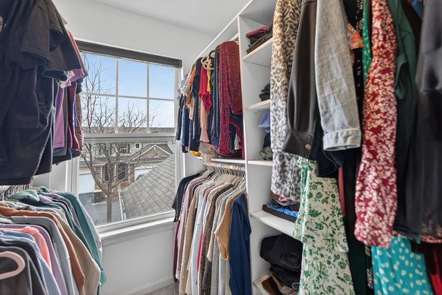 6N385 Whitmore Circle B, St. Charles, IL 60174