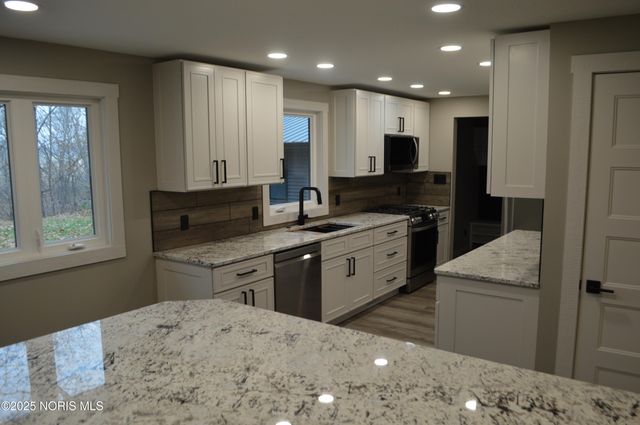 1258 Road 192, Antwerp, OH 45813