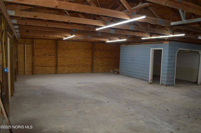 1258 Road 192, Antwerp, OH 45813