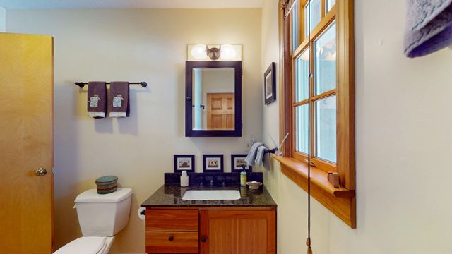 1456 Halladay Road, Middlebury, VT 05753