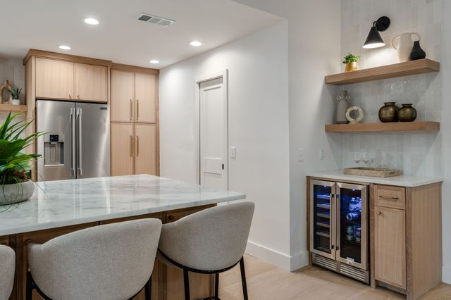 6423 Wrenwood Drive, Dallas, TX 75252