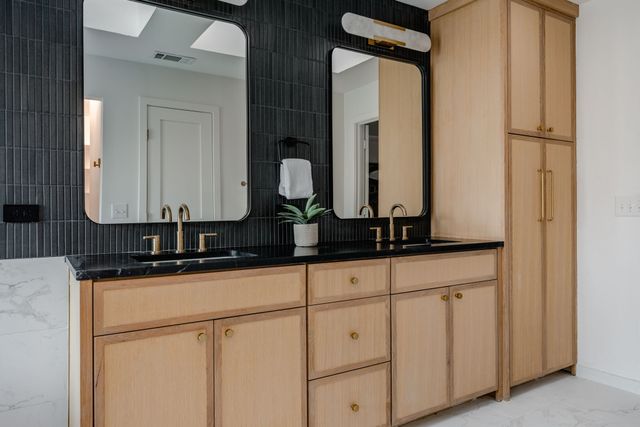 6423 Wrenwood Drive, Dallas, TX 75252