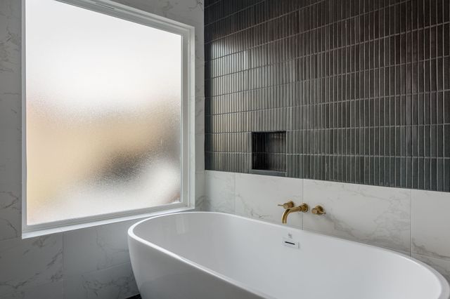 6423 Wrenwood Drive, Dallas, TX 75252