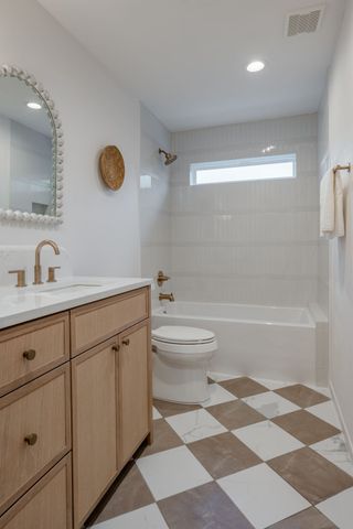 6423 Wrenwood Drive, Dallas, TX 75252