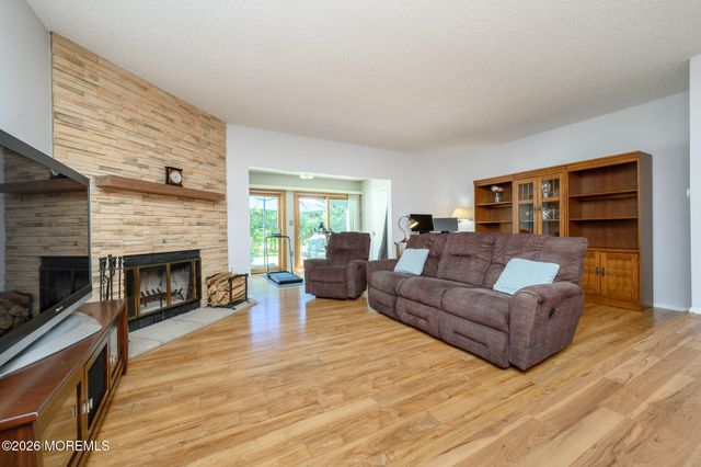 62 Secretariat Court, Tinton Falls, NJ 07724