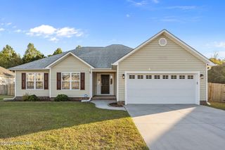 508 Pebble Spruce Court, Jacksonville, NC 28546