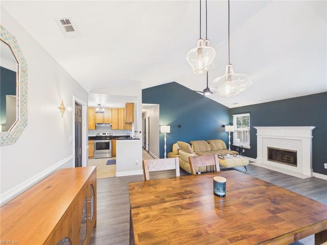525 Hillshire WAY, Virginia Beach, VA 23454