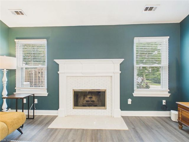 525 Hillshire WAY, Virginia Beach, VA 23454