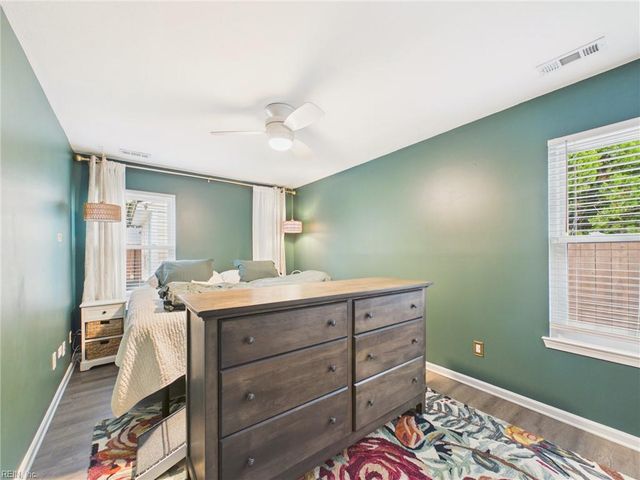 525 Hillshire WAY, Virginia Beach, VA 23454