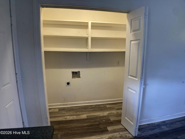 1999b Sunnybrook Road, Greenville, NC 27834