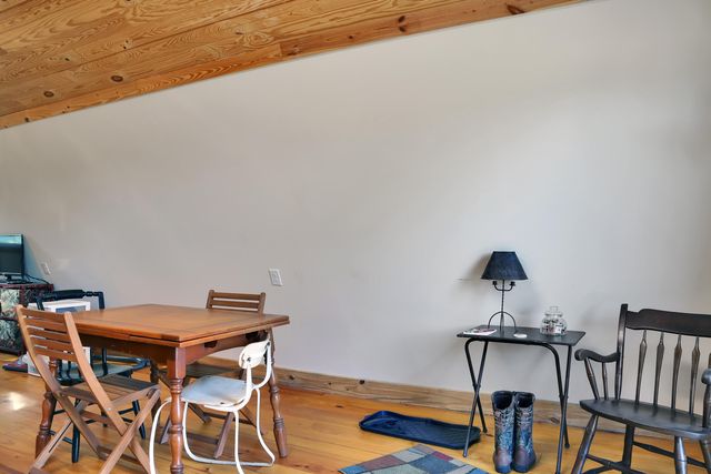 4343 E Plympton Road, Laurel Hill, FL 32567