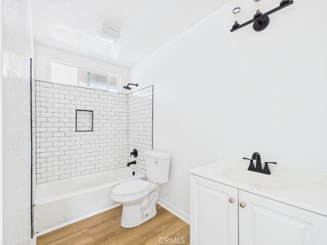 16951 Hoskins 2-6, Huntington Beach, CA 92649