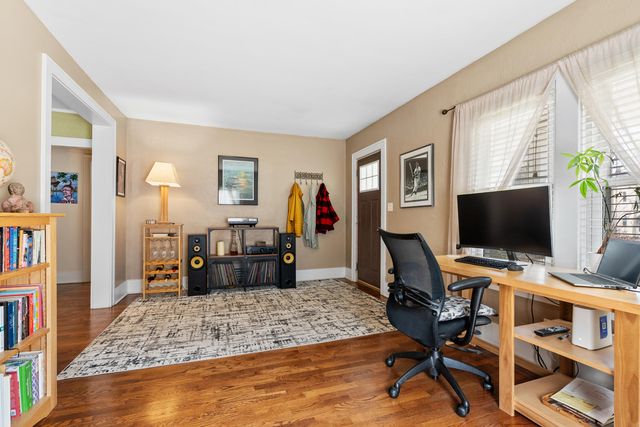 1427 Southern Avenue, Kalamazoo, MI 49001