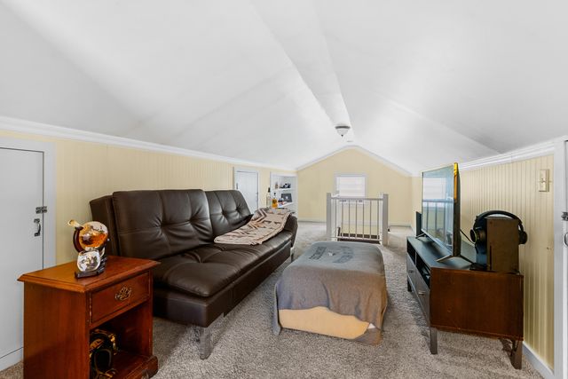 1427 Southern Avenue, Kalamazoo, MI 49001