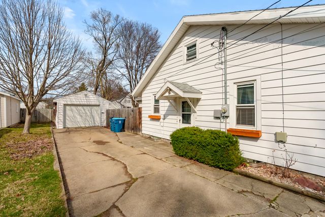 1427 Southern Avenue, Kalamazoo, MI 49001