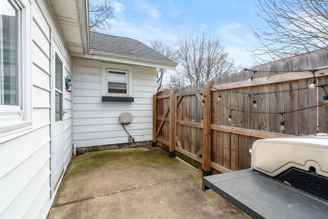 1427 Southern Avenue, Kalamazoo, MI 49001