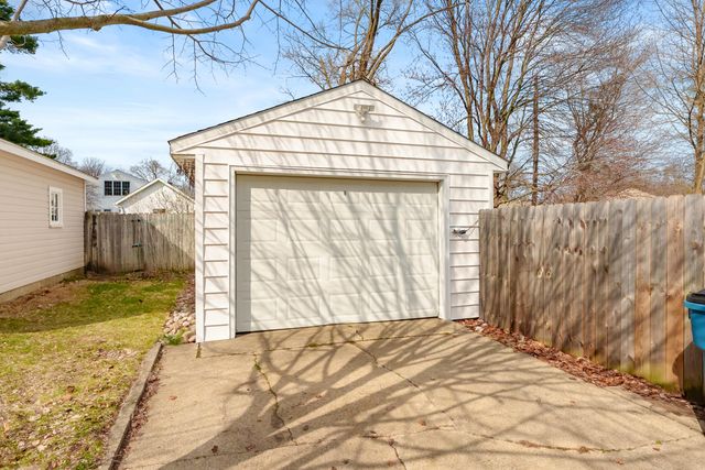 1427 Southern Avenue, Kalamazoo, MI 49001