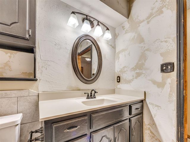 221 Cypress Drive, Oklahoma City, OK 73170