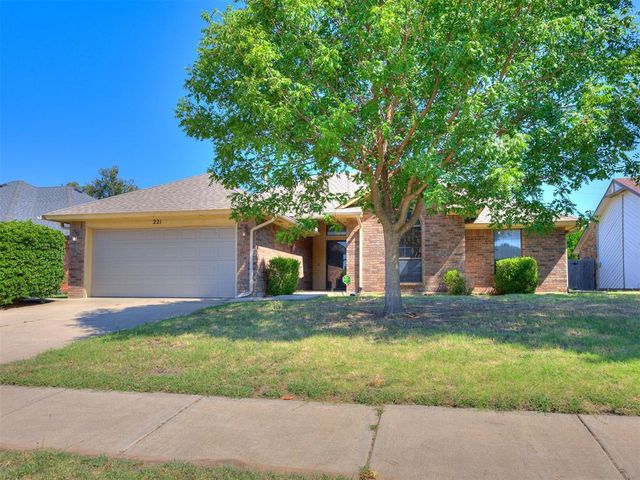 221 Cypress Drive, Oklahoma City, OK 73170