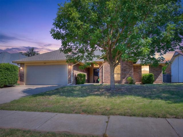 221 Cypress Drive, Oklahoma City, OK 73170