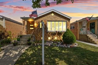 6045 S Narragansett Avenue, Chicago, IL 60638