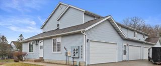 501 Slinger ROAD E #1, Slinger, WI 53086