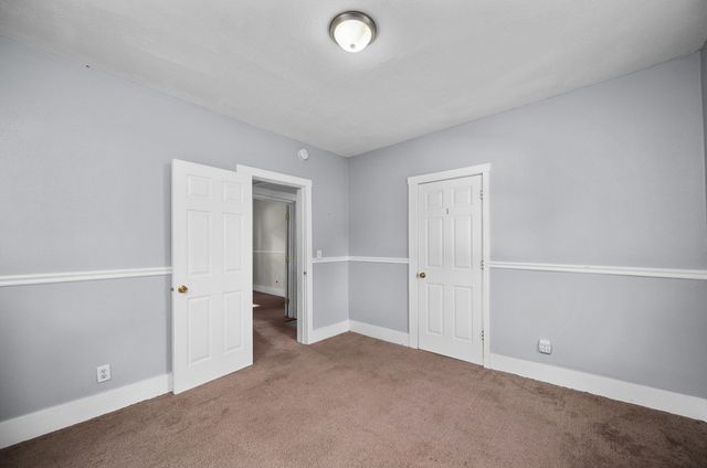 2015 Leclaire Street, Davenport, IA 52803