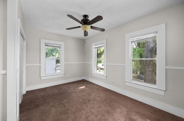 2015 Leclaire Street, Davenport, IA 52803