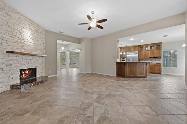 24103 Doverwick Drive, Tomball, TX 77375