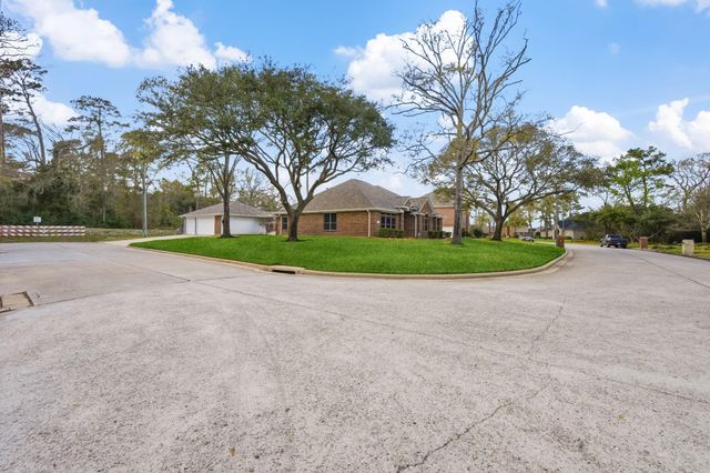 24103 Doverwick Drive, Tomball, TX 77375