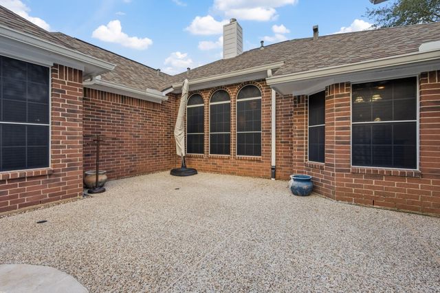24103 Doverwick Drive, Tomball, TX 77375