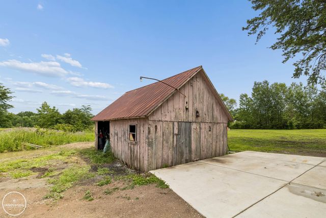 6266 Plank Road, Cottrellville Twp, MI 48039