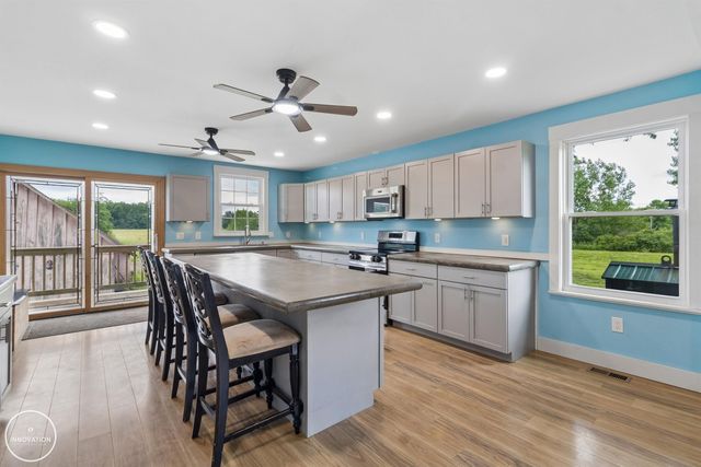 6266 Plank Road, Cottrellville Twp, MI 48039