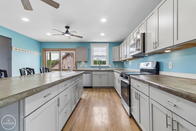 6266 Plank Road, Cottrellville Twp, MI 48039