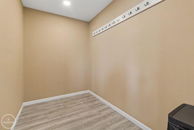 6266 Plank Road, Cottrellville Twp, MI 48039